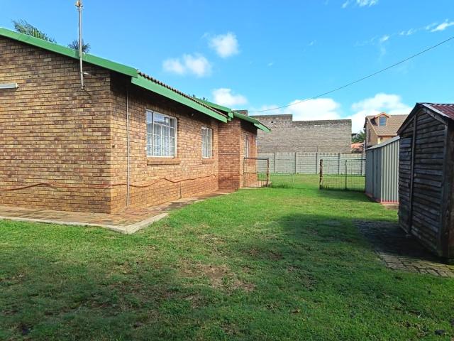 House for sale in Mohlakeng, Gauteng