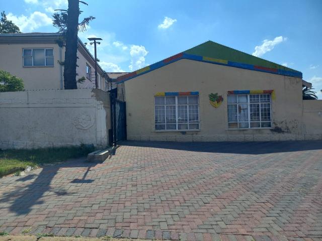 House for sale in Johannesburg, South & Alberton
