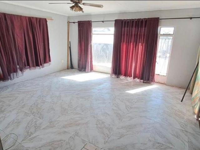 House for sale in Vosloorus, Gauteng