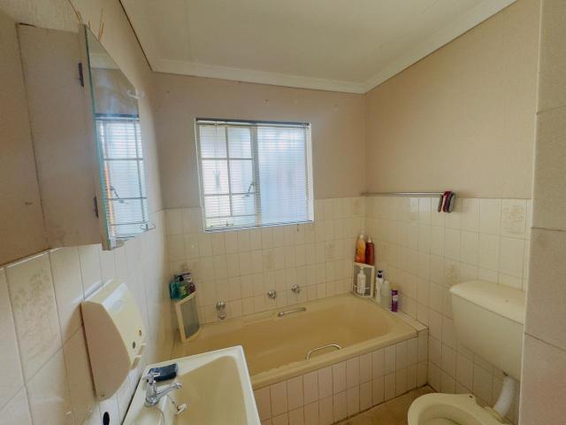 House for sale in Vosloorus, Gauteng