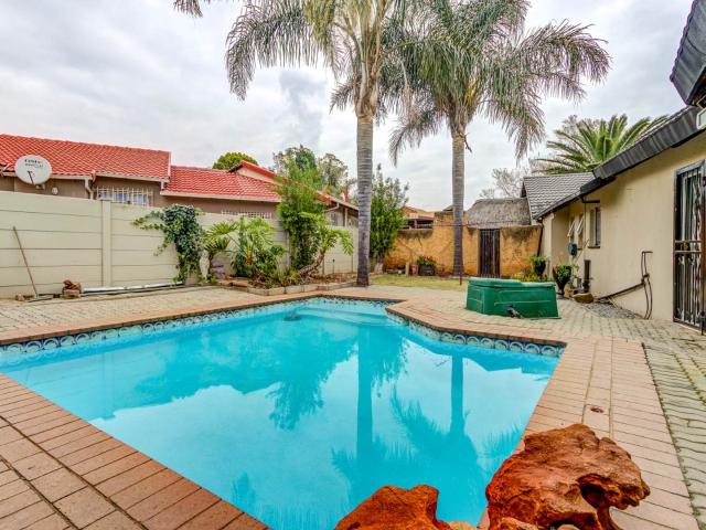 House for sale in Vosloorus, Gauteng