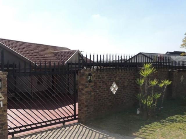 House for sale in Vosloorus, Gauteng