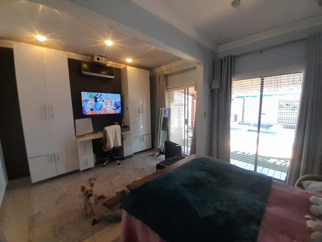 House for sale in Soweto, Gauteng