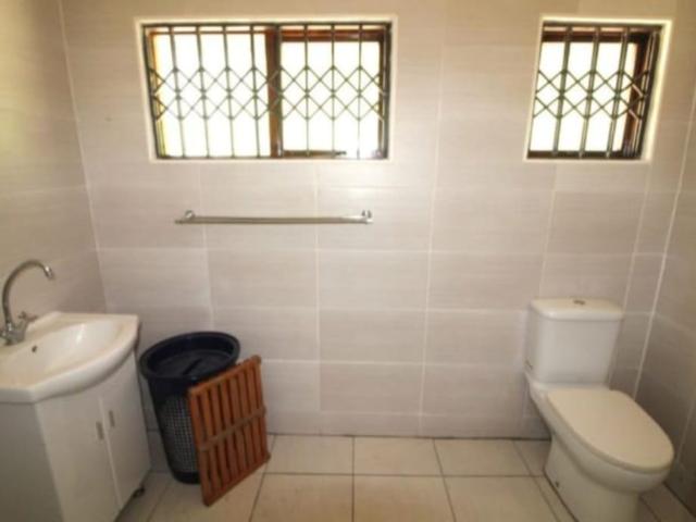 House for sale in Queensburgh, Kwazulu-natal