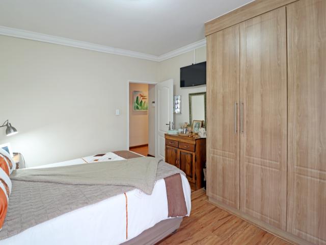 House for sale in Farrarmere, Ekurhuleni