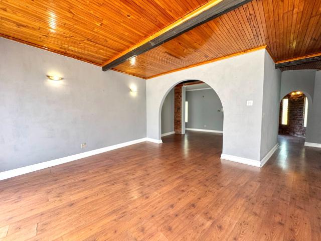 House for sale in Port Elizabeth, Eastern Cape