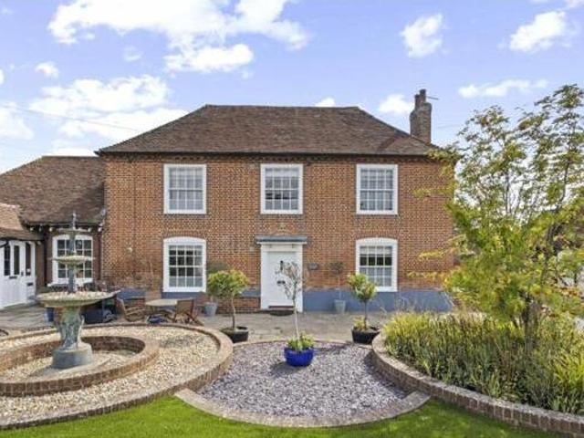House for sale in Littlecote, West Sussex