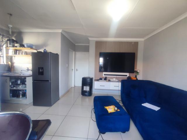 House for sale in Roodepoort