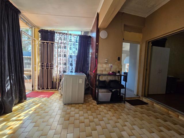 House for sale in Alberton
