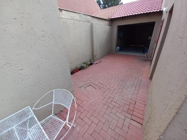 House for sale in Vosloorus, Gauteng