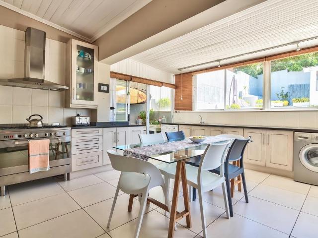 House for sale in Fresnaye, Cape Town