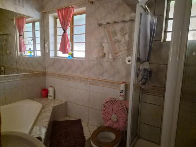 House for sale in Seaview, Kwazulu-natal