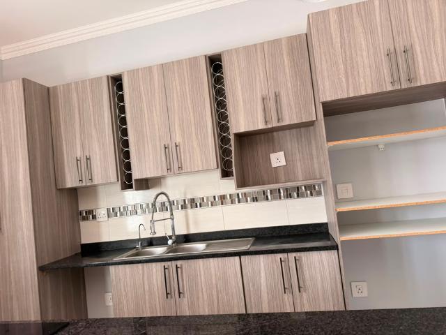 House for sale in Geelhoutpark, Rustenburg Local Municipality