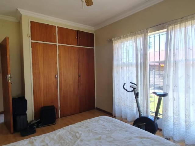 House for sale in Waterkloof, Gauteng
