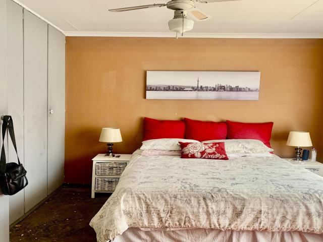 House for sale in Vosloorus, Gauteng