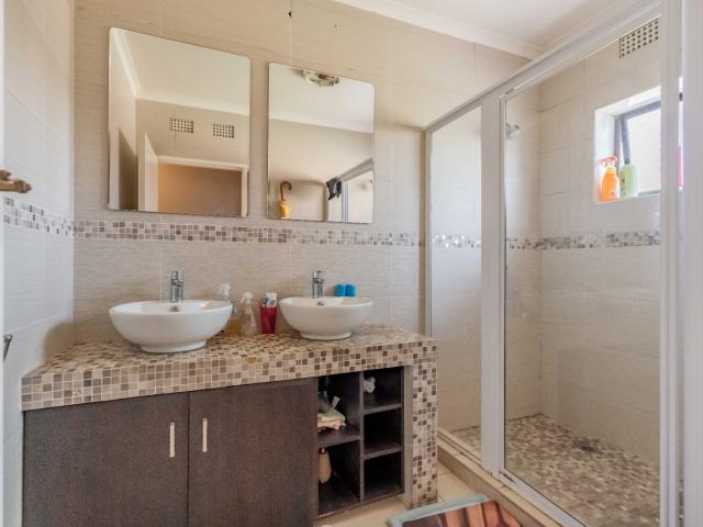 House for sale in Durban North, Kwazulu-natal