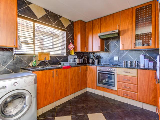 House for sale in Kempton Park