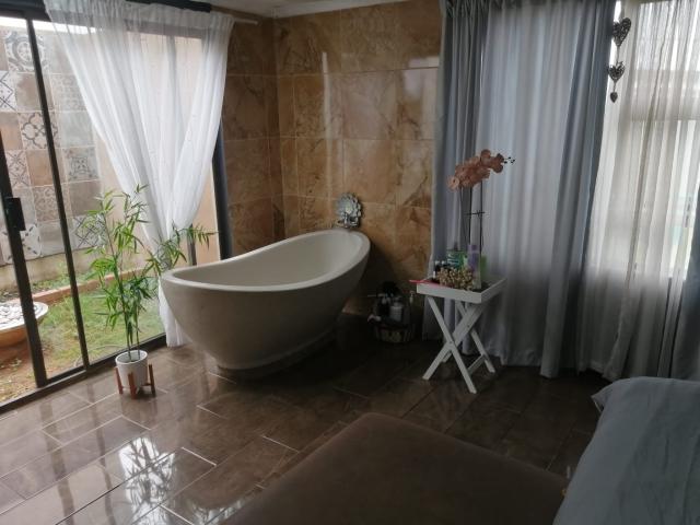 House for sale in Mohlakeng, Gauteng