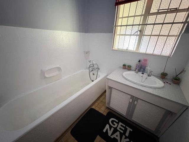 House for sale in Frances Baard, Northern Cape