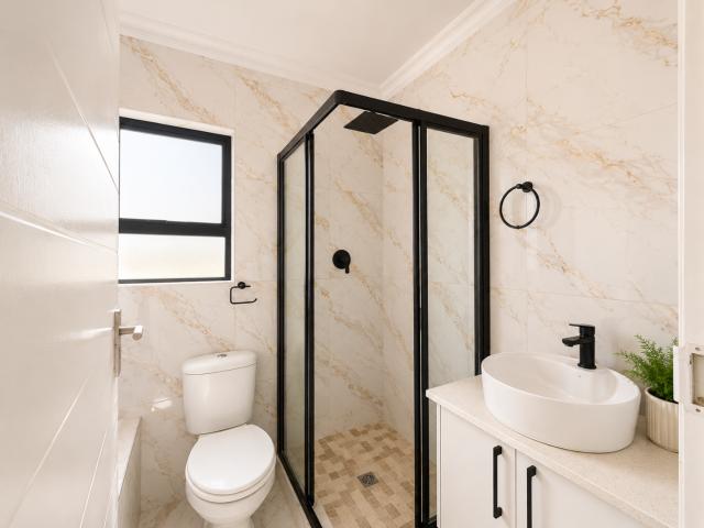 House for sale in Akasia, Gauteng