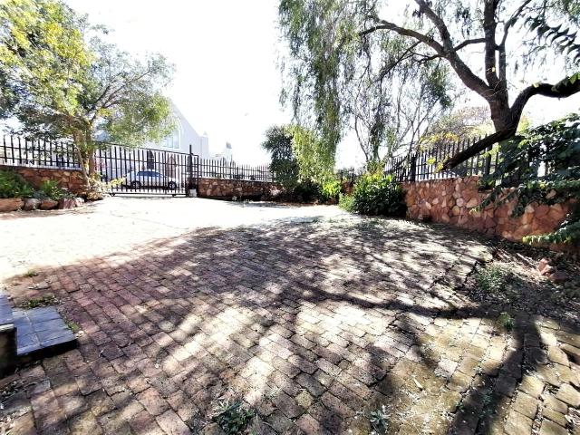 House for sale in Lesedi Local Municipality, Gauteng