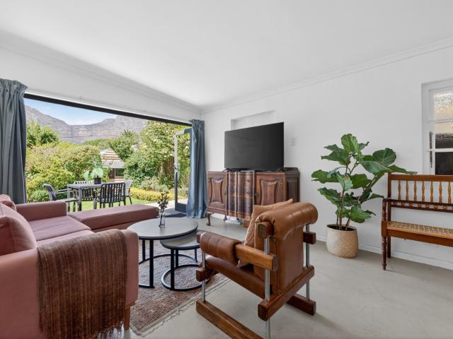 House for sale in Cape Town, Western Cape