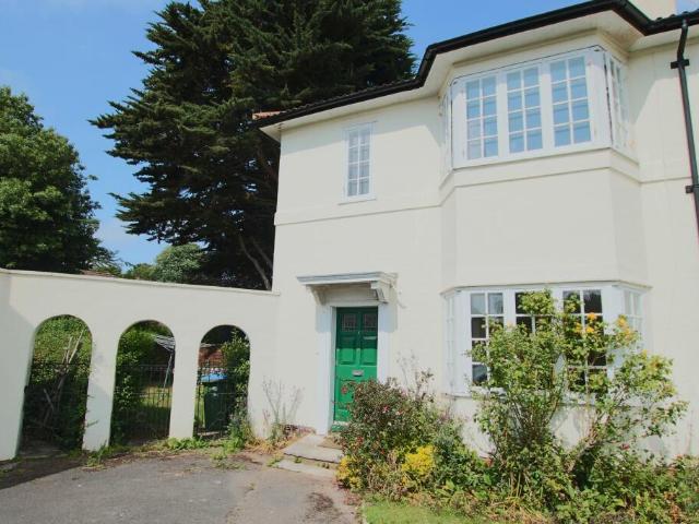 Cottage for sale in Portswood Park, Highfield