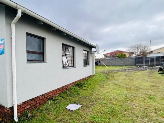 House for sale in East London, Eastern Cape