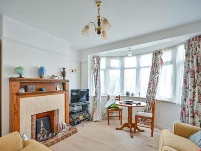 House for sale in Isleworth, Greater London