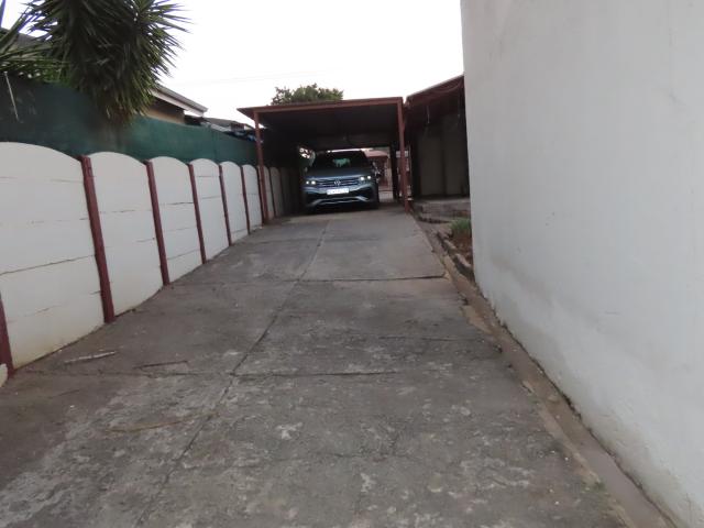 House for sale in Waterkloof, Gauteng