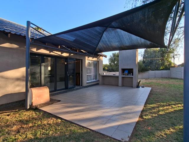 House for sale in Lesedi Local Municipality, Gauteng