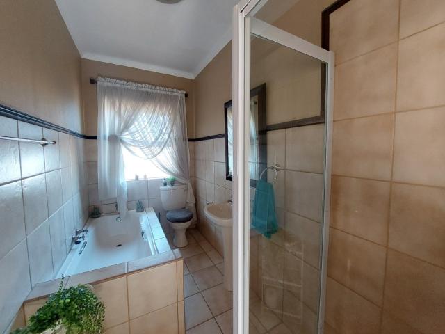 House for sale in Lesedi Local Municipality, Gauteng