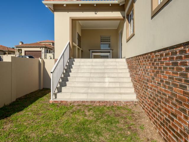 House for sale in Port Elizabeth, Eastern Cape