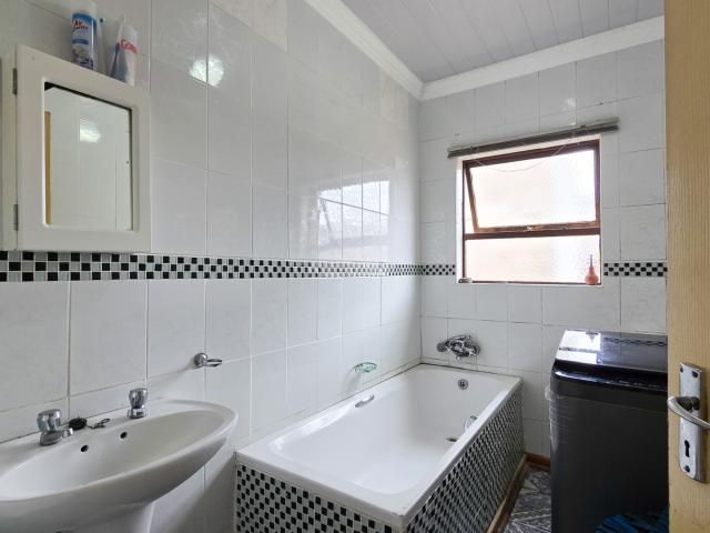 House for sale in King Williams Town, Eastern Cape