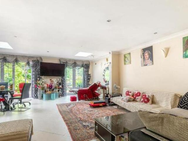 House for sale in Hertfordshire