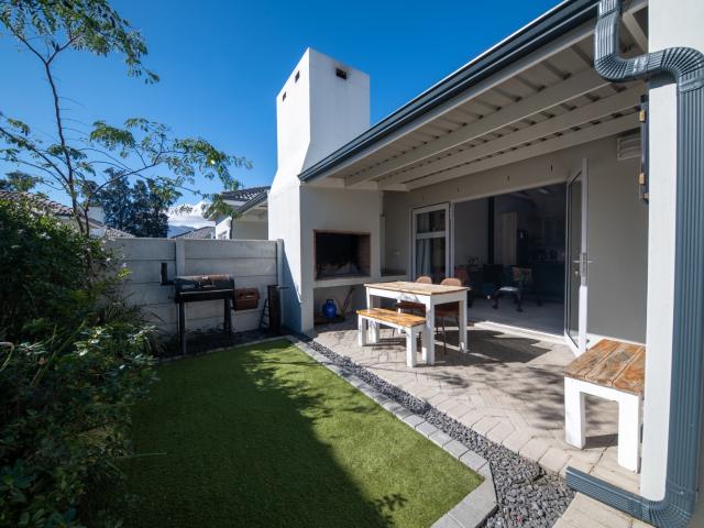 House for sale in Onverwacht, Western Cape
