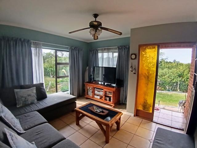 House for sale in Bushmans River Mouth, Eastern Cape