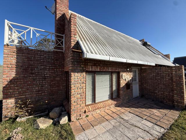 House for sale in Baardskeerdersbos, Western Cape