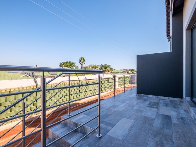 House for sale in Hartbeespoort Dam Nature Reserve, North West