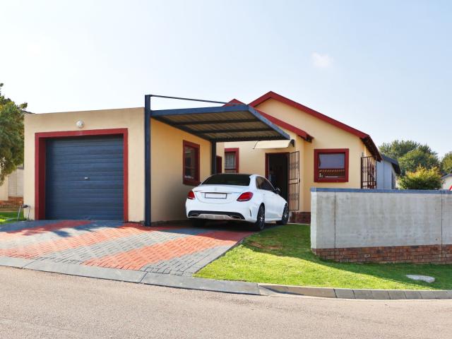 House for sale in Olievenhoutbos, Gauteng