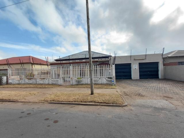 House for sale in Kagiso, Gauteng