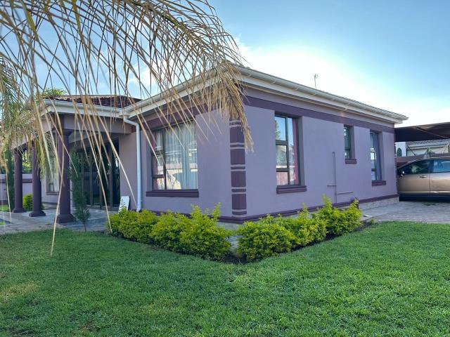 House for sale in Kgalagadi, Northern Cape