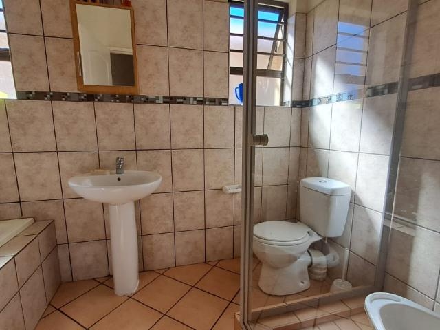 House for sale in Kgalagadi, Northern Cape