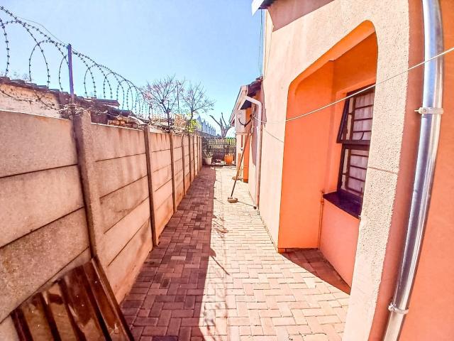 House for sale in Lenasia, Gauteng