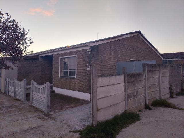 House for sale in Mitchells Plain, Western Cape