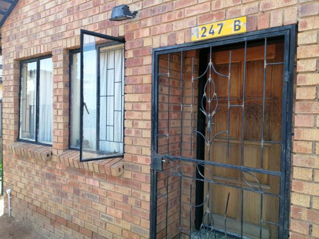 House for sale in Hartbeespoort Dam Nature Reserve, North West