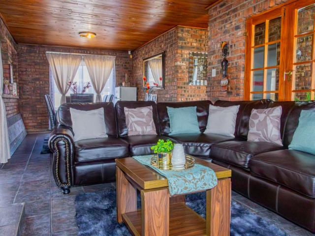 House for sale in Groot Brak Rivier, Western Cape