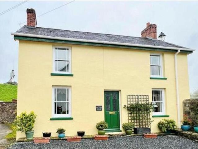 House for sale in Llandovery, Wales