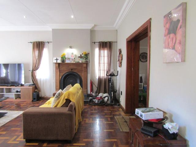 House for sale in Waterkloof, Gauteng