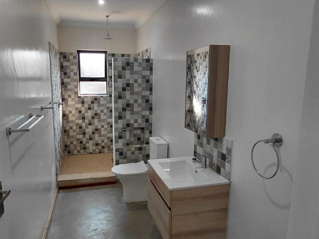 House for sale in Hartbeespoort Dam Nature Reserve, North West